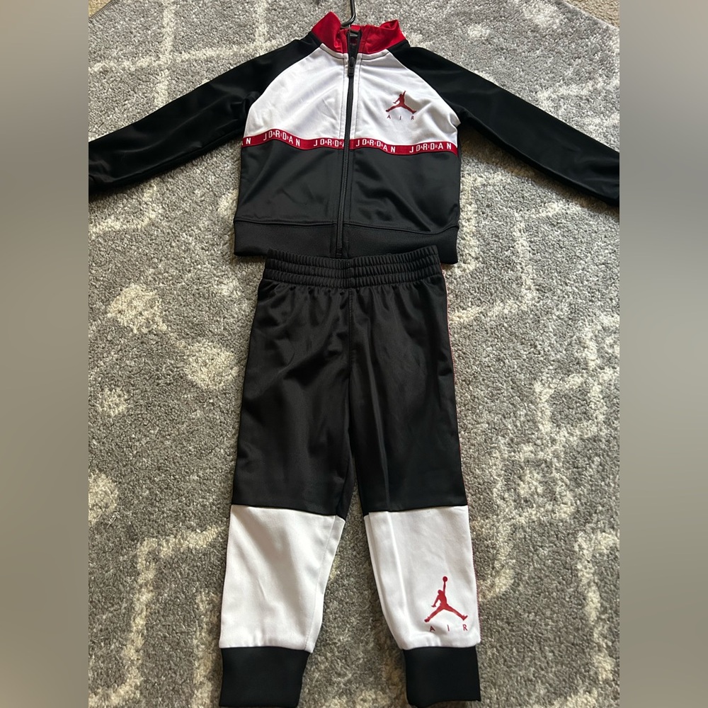 2T Jordan Kids' Red, Black, and White Jacket - Picture 2 of 4